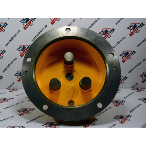 Крышка бортовой передачи 450/12401, 450/10216