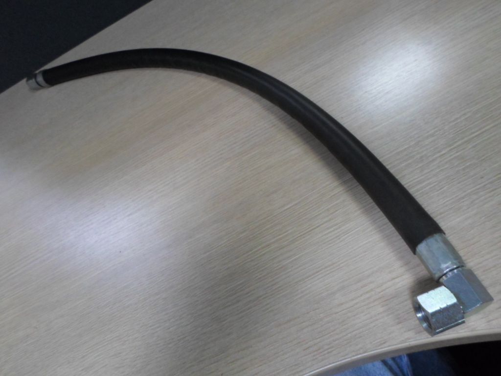 Шланг гидравлический 332/H4267 / JCB