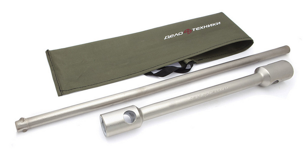 Ключ балонный 30-32 (с воротком в сумке) / ДЕЛО ТЕХНИКИ