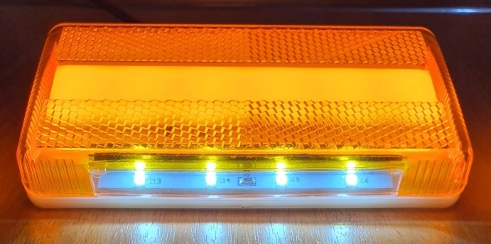 Фонарь габаритный 24v желтый (с поворотником) (143) / ТЕХАВТОСВЕТ