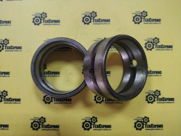 Втулка г/ц опрокид. ковша 4120000868008