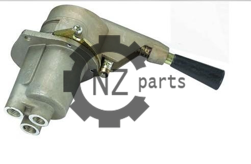 Кран тормозной АМКОДОР 4 выхода (6029.3537.310-20)