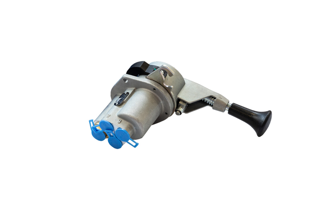 Кран ручного тормоза ЕВРО 4 вывода (ручник) / SORL