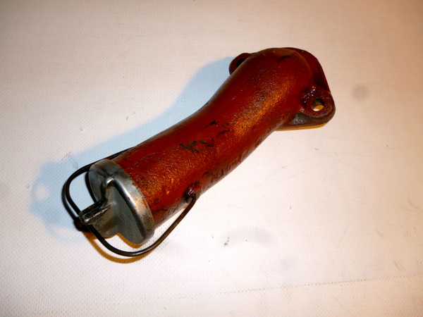 Горловина маслозаливная ДТ75