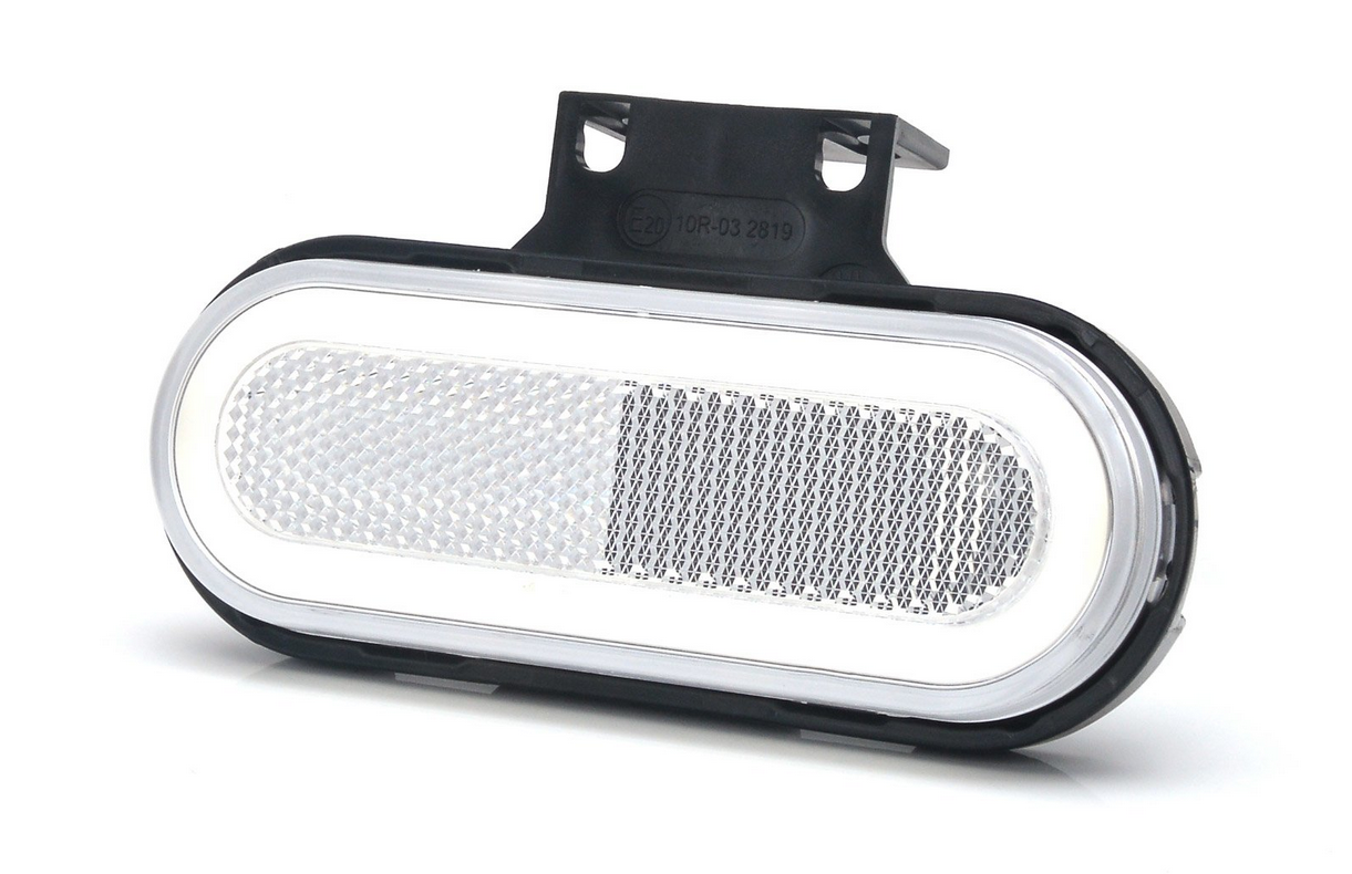 Фонарь габаритный 24v белый бегущий (134-01) / ТЕХАВТОСВЕТ