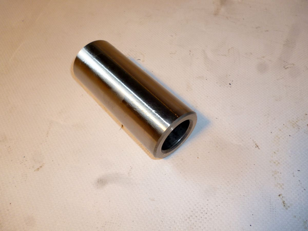 Палец поршневой СМД-60, Т150