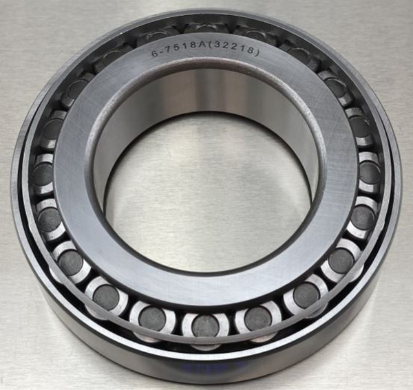 Подшипник 32218