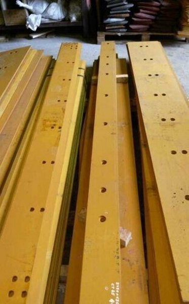 Нож ковша TEREX-970 (2400-300-20) / СТ.45