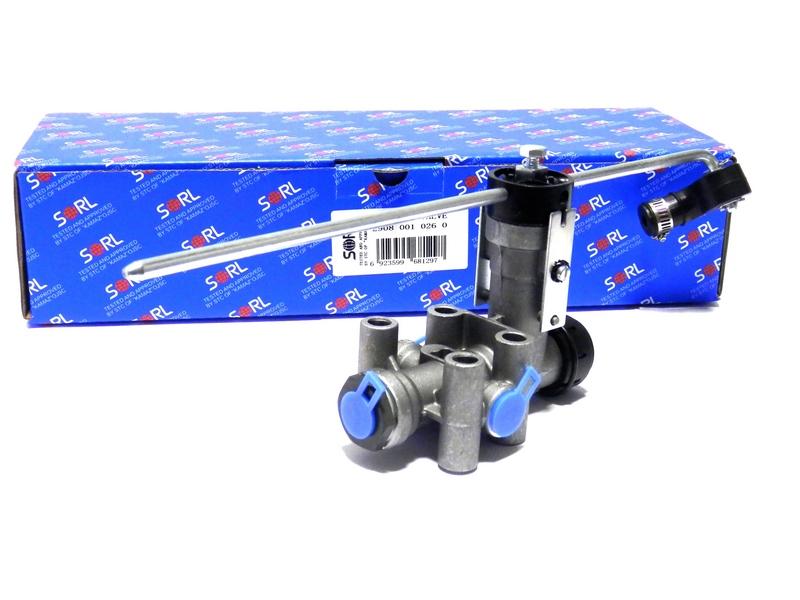 Кран уровня пола КАМАЗ, SCHMITZ 4640060020 / SORL