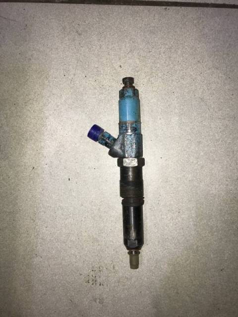 Форсунка Д144 Т40 б/у