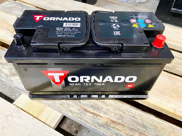 Аккумулятор 90 Амп / TORNADO