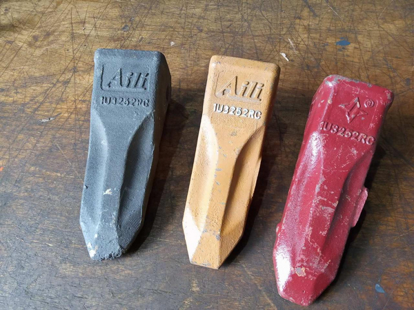 Коронка 1U3252RC (скальная кованая) / AILI