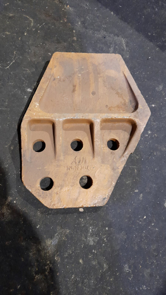 Бокорез KOMATSU левый (PC400) 208-70-34160 / AILI