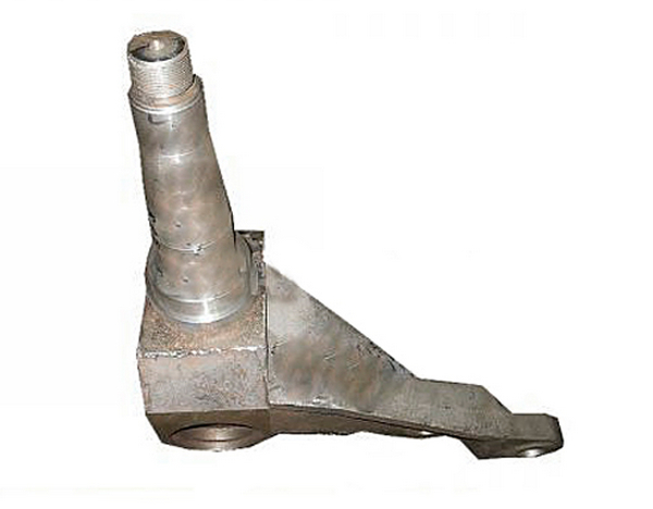 Кулак поворотный (левый) ДЗ-122А.03.03.010