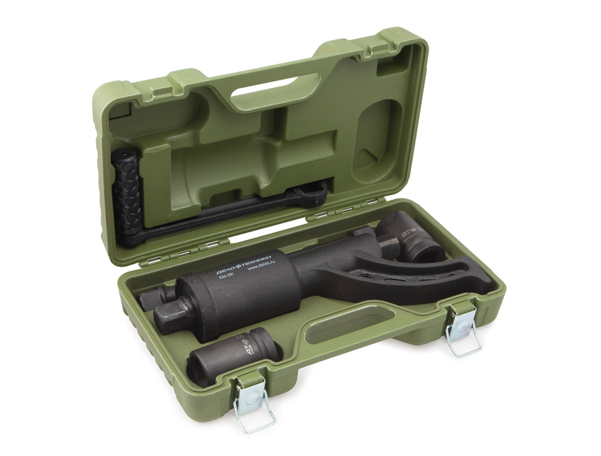 Гайковерт удлиненный с головками (32, 33) / ДЕЛО ТЕХНИКИ