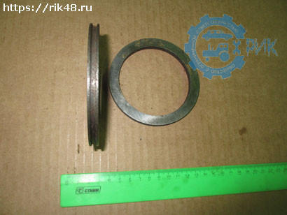 Кольцо направляющего колеса ДТ75 (железное)