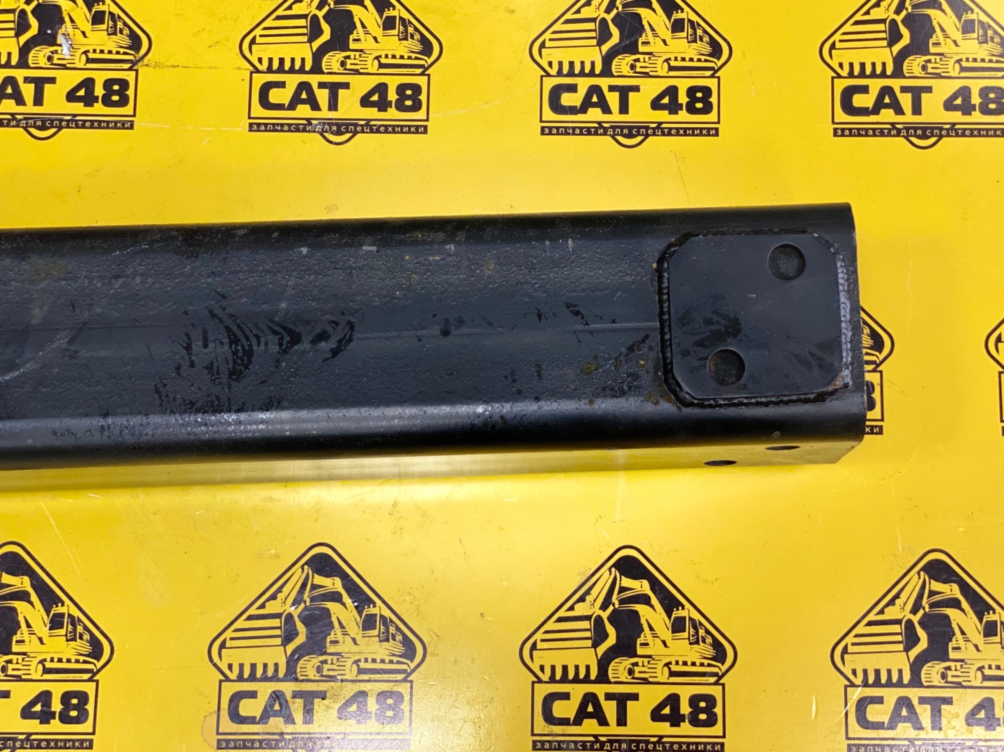 Стойка аутригера TEREX (6108420M91)