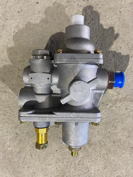 Клапан воздушный 4120000084 / SDLG