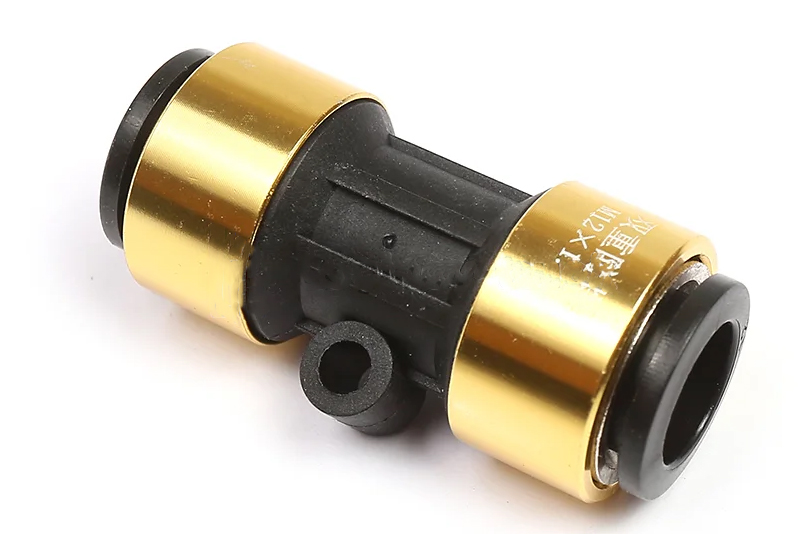 Фитинг Ф12 (пластик-латунь)