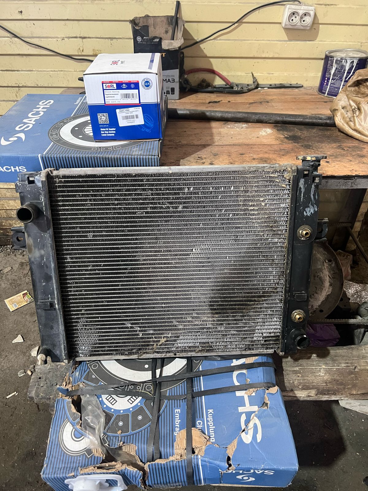 Ремкомплект двигателя верхний U5LT0357-KMP / KMP Europe